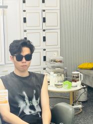 -即型男士理发工作室