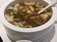 -渝是乎川渝小炒(新世界百货望京店)