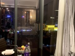 -广州天河希尔顿酒店