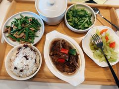 -优护佳医护级月嫂(和睦家浦西店)