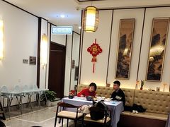 -千滋百味·醉江澜花园餐厅(街道口店)