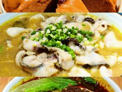 牛匠老坛酸菜鱼-全牛匠·乐山跷脚牛肉(新中关店)