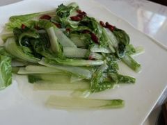 -黑青稞庄园·新式藏餐·牦牛肉汤锅(新都桥店)