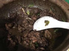 -雄仔农家菜馆·特色葱油鸡(六祖店)