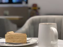 -Fridi Patisserie Cafe