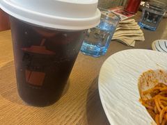 -必胜客(上海华谊新所店)