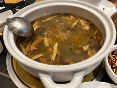 -黔蘑菇四季餐厅(观山湖店)