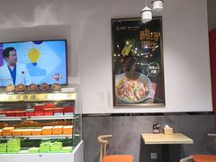 -极有家小鱼小鸡石锅煲(佳兆业店)