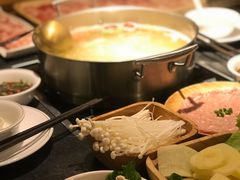 牛龙骨高汤锅底-许府牛火锅(信义坊总店)