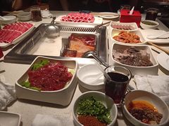 -海底捞火锅鲜切牛肉主题店(长寿路店)