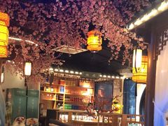 -荷塘秋月·本帮江浙菜(国权路店)