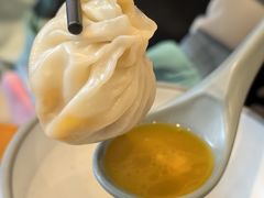 -馋三尺蟹粉小笼(人民广场店)