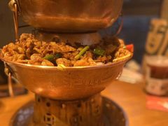 -炉小二铜锅牛蛙•川湘菜(三里屯店)