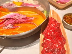 -左庭右院鲜牛肉火锅(金山万达店)