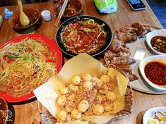 -先启半步颠小酒馆(白麓里店)