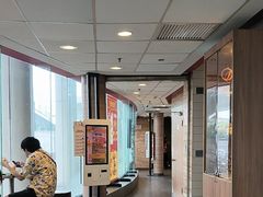 -麦当劳(虹梅路地铁站店)