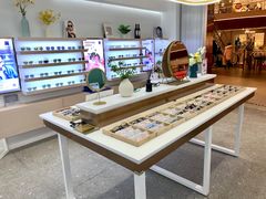 -无界眼镜MaxLess(南翔印象城店)