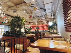 大堂-必胜客(百联又一城店)