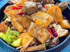 -撒拉人家.酸菜牦牛肉火锅