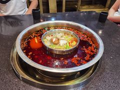 -渝宗老灶火锅(巴国城店)