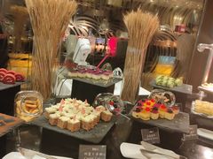 -上海西藏大厦万怡自助餐厅(徐汇店)