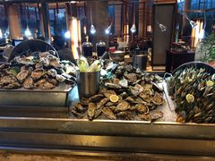 -松山湖凯悦酒店·Café自助餐厅·周末火舞秀表演
