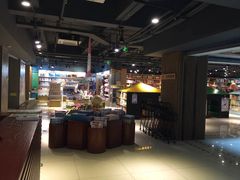 -新华书店(印象城店)