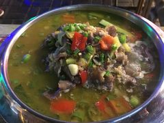 酸汤金针菇肥牛-胖子烧烤海鲜(亲贤北街店)