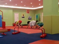 -小小运动馆(浦江店)