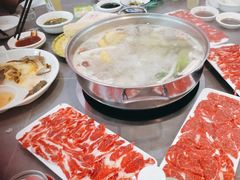 -官塘陈记鱼生·潮汕砂锅粥·牛肉火锅(潮枫路总店)