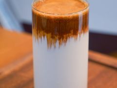 -Line 咖啡(石厦花园店)