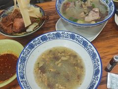 -叶新小吃店(来凤小区总店)