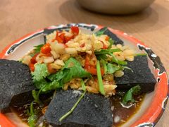 -琥珀老六龙虾(四里河店)