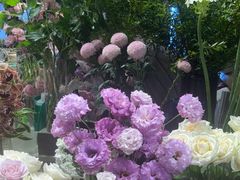 -谷莠子花艺气球派对·绿植造景·花艺沙龙(东海缤纷天地店)
