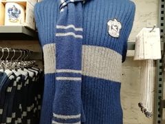 -九又四分之三站台哈利波特商店