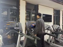 -梵臣游泳健身(康康谷店)