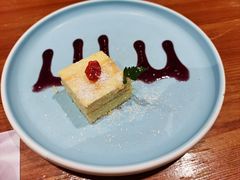 -米德维奇俄式西餐厅(西六道街店)