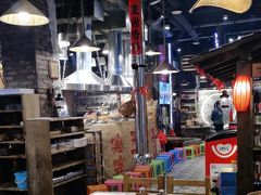 -破瓦寒窑·地摊烤羊排