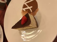 -WOLFGANG PUCK KITCHEN & BAR(迪士尼小镇店)