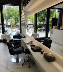 -EMILY 艾米莉 烫染沙龙