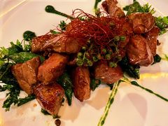 苹果木烟熏小牛肉-三利音·东方司宴(外滩店)