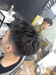-藤野造型·专业烫染店