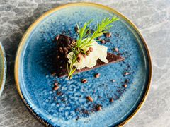 -Hi City·城市之巅