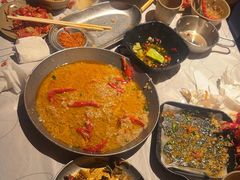 -巴厘龙虾·榜首油焖大虾(音乐学院·沿江酒馆店)