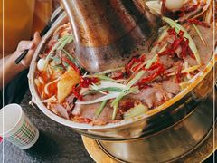 -撒拉人家.酸菜牦牛肉火锅