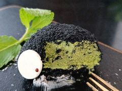 煤球抹茶慕斯蛋糕-候鸟咖啡(前门店)