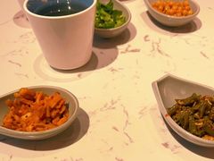 -百春原湖南牛肉粉(百联世纪店)