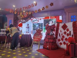 -LuckyStar幸运星家庭娱乐中心(东莞国贸店)
