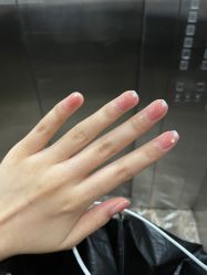 -UGIRL有个美甲