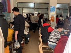 -黄金娣米线(盛邦老店)